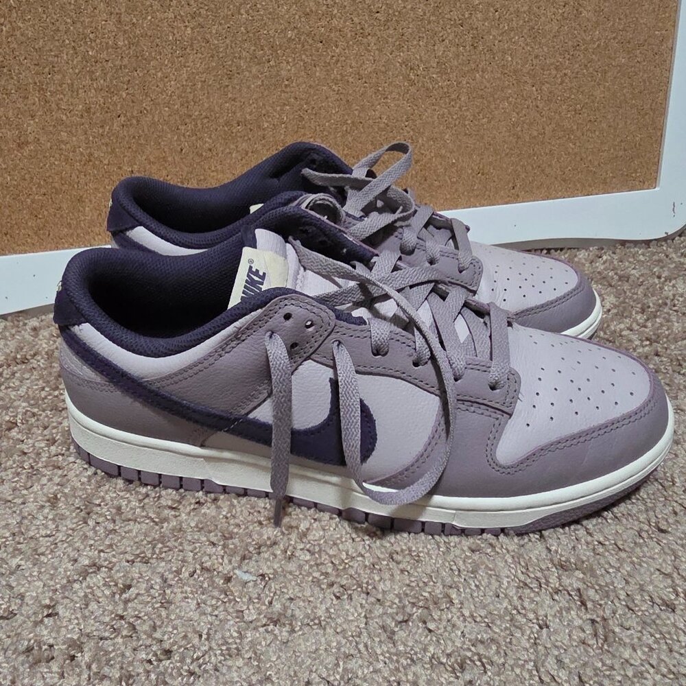 Nike Dunk Low SE "Light Violet Ore"